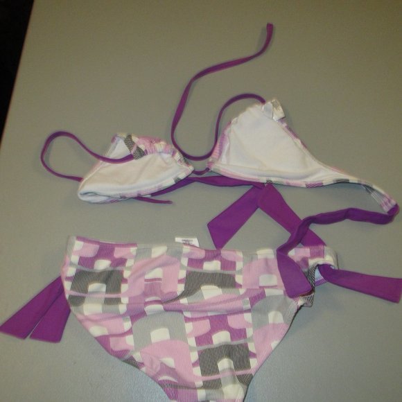 Multi Color 2 Pcs 725 Orginal Bikini Swimsuit Size Medium - Picture 3 of 6